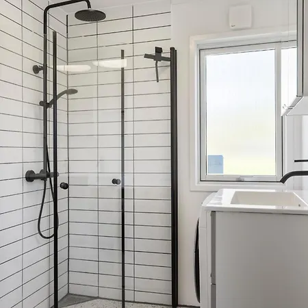 In With Kitchen Semesterbostad